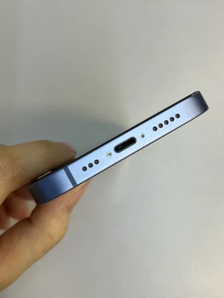 Apple iPhone 14