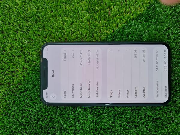 Apple iPhone 11 Pro