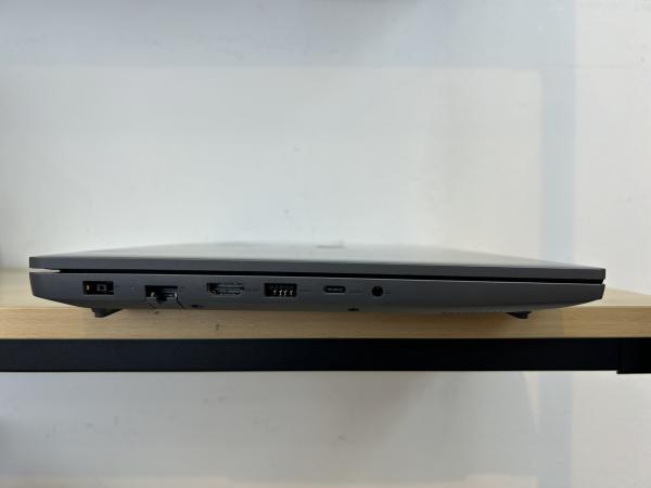 Lenovo LOQ 15IAX9E