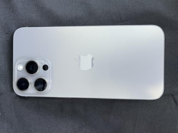 Apple iPhone 15 Pro Max