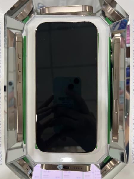 Apple IPHONE 16 PRO