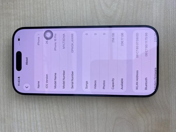 Apple iPhone 16 PRO