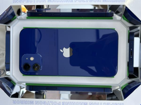 Apple iPhone 12