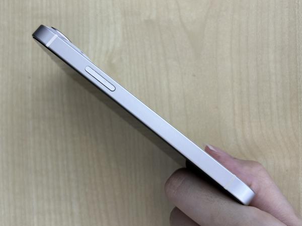 Apple iPhone 13 MINI