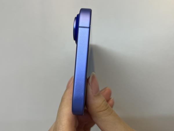 Apple iPhone 16