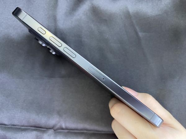 Apple iPhone 16 Pro Max