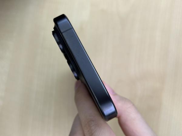 Apple iPhone 16 Pro