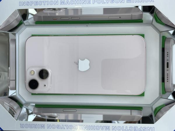 Apple iPhone 13