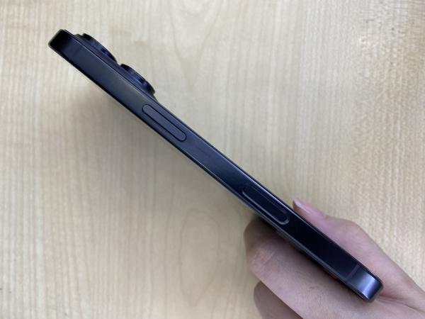 Apple iPhone 16 PRO