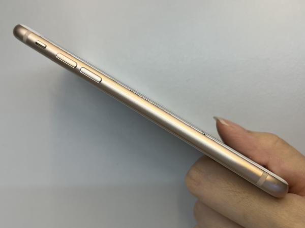 Apple iPhone 8