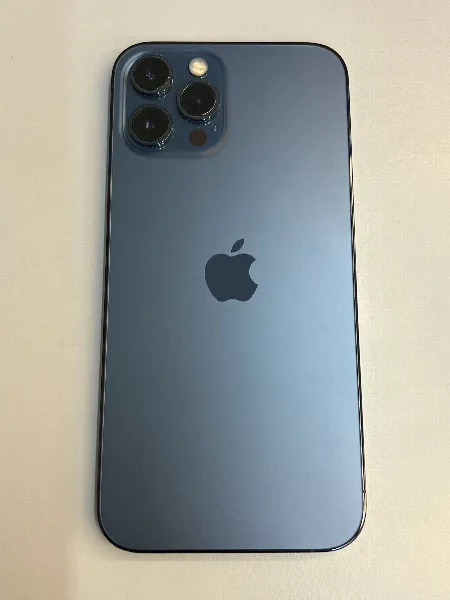 Apple iPhone 12 Pro Max — photo 10 of 10