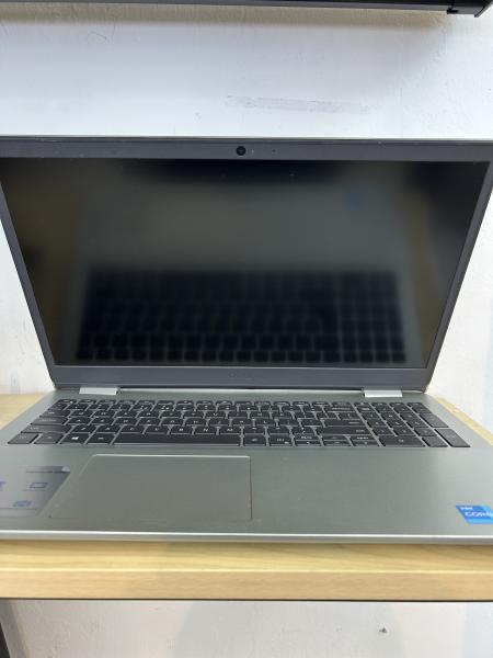 Dell INSPIRON 3501