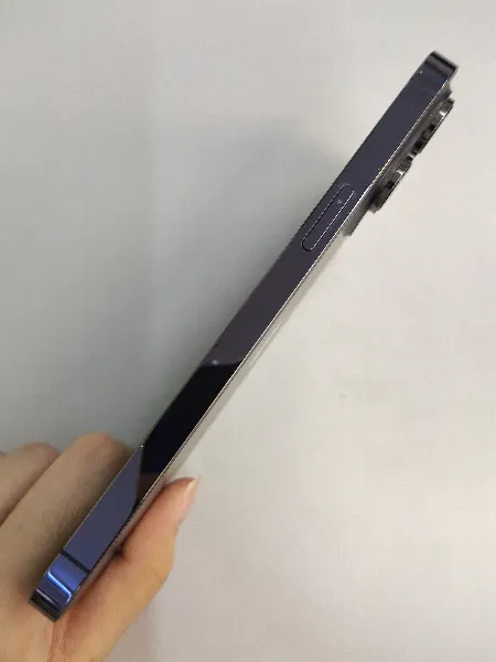 Apple iPhone 14 Pro Max — photo 4 of 11