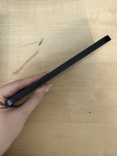 Apple iPhone 16 PLUS