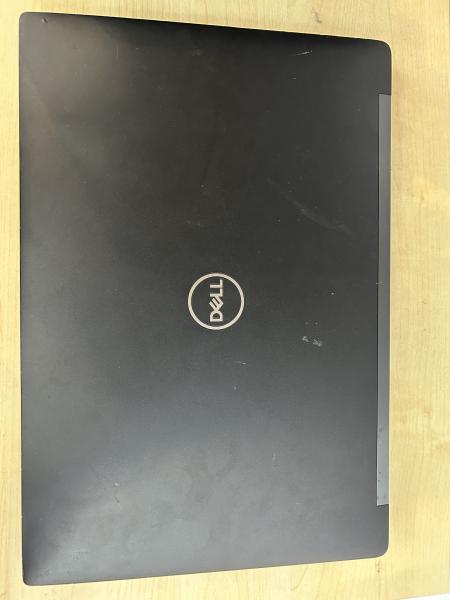 Dell LATITUDE 7390
