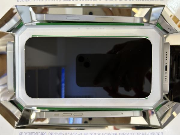 Apple iPhone 14