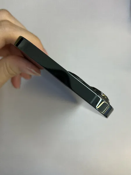 Apple iPhone 13 Pro Max — photo 6 of 11