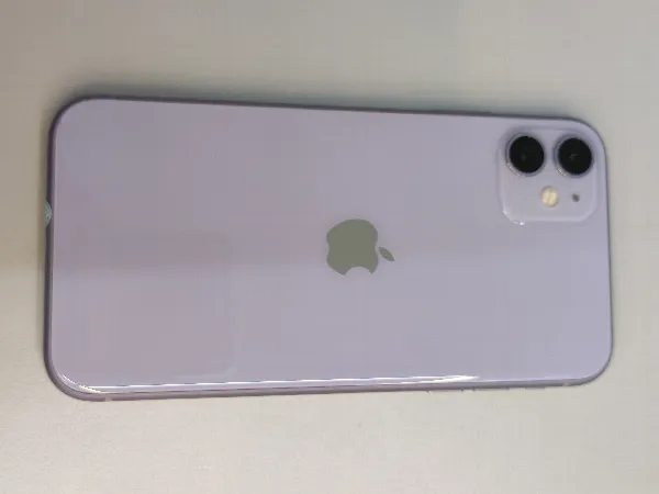 Apple iPhone 11