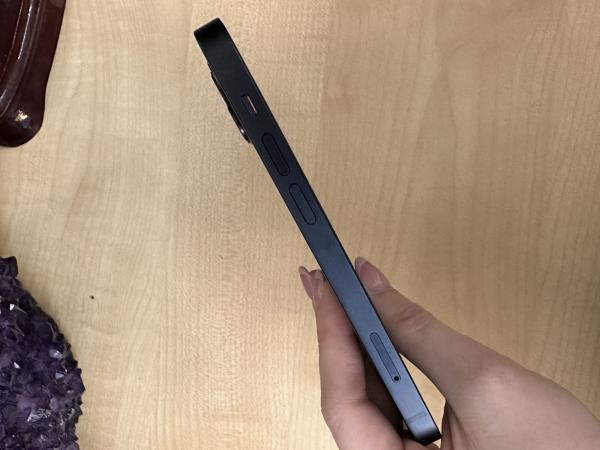 Apple iPhone 13 MINI
