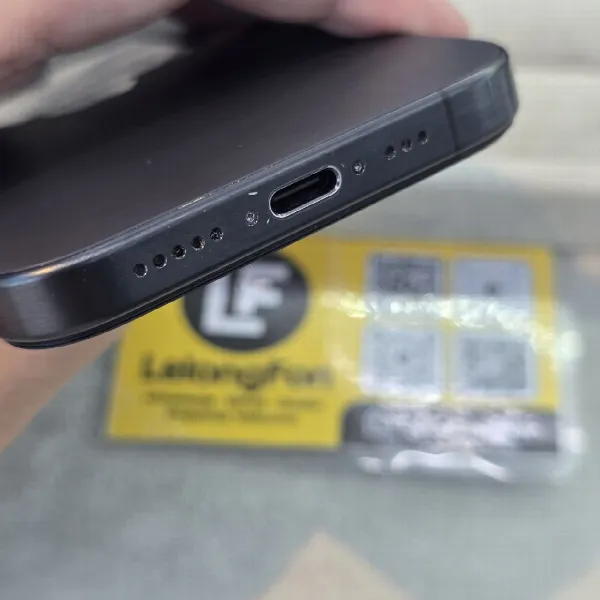Apple iPhone 15 Pro