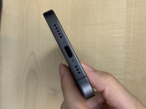 Apple iPhone 17