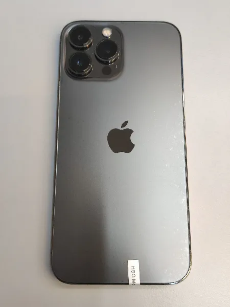 Apple iPhone 13 Pro Max — photo 1 of 10