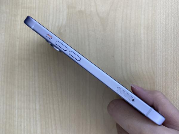 Apple iPhone 15