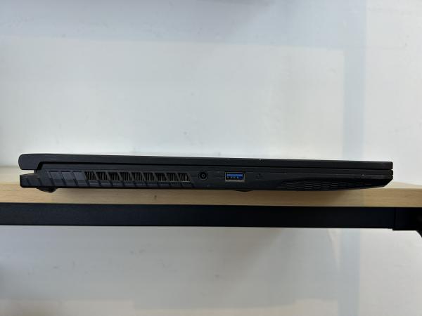 Msi GF63 THIN 11UC