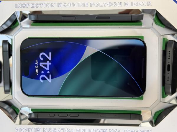 Apple iPhone 17