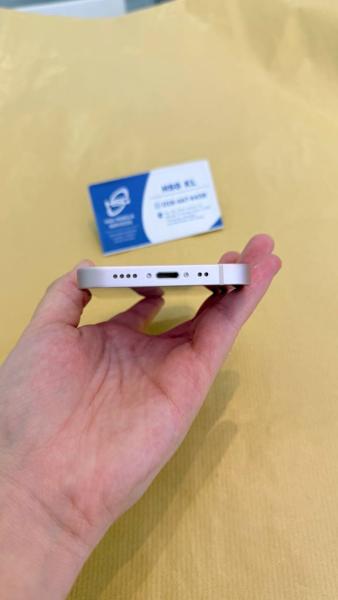 Apple iPhone 13 mini