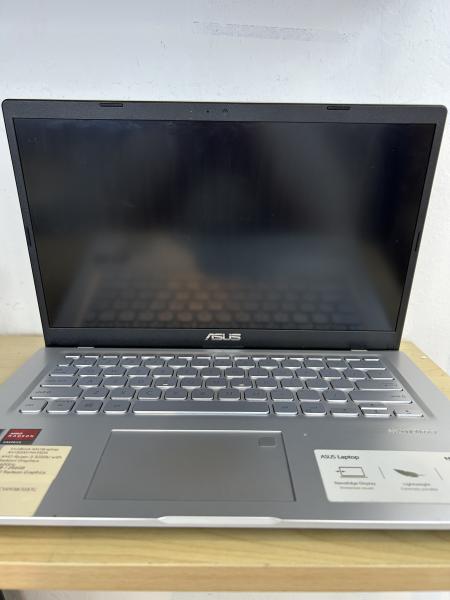 Asus XM415D
