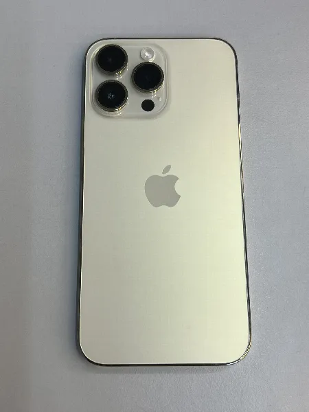 Apple iPhone 14 Pro Max — photo 1 of 10