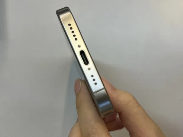 Apple iPhone 15 Pro