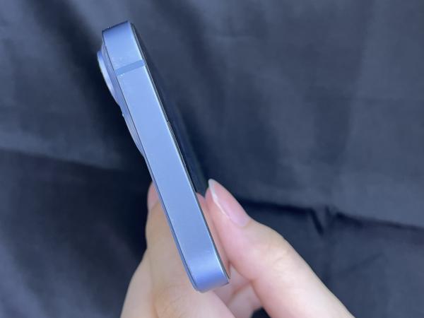 Apple iPhone 14