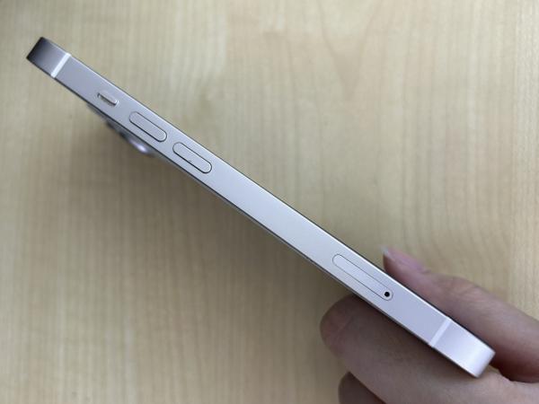 Apple iPhone 14