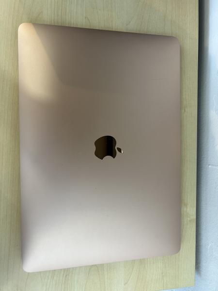 MacBook AIR RETINA 13-INCH 2020
