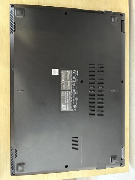 Asus EXPERTBOOK P2451FA