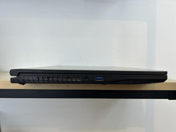Msi GL63 THIN 10UC