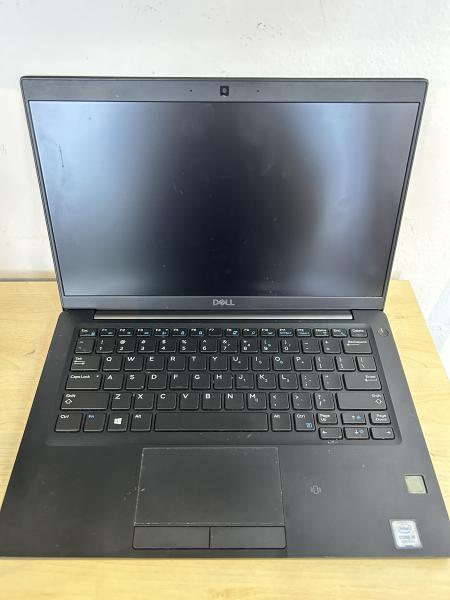 Dell LATITUDE 7390