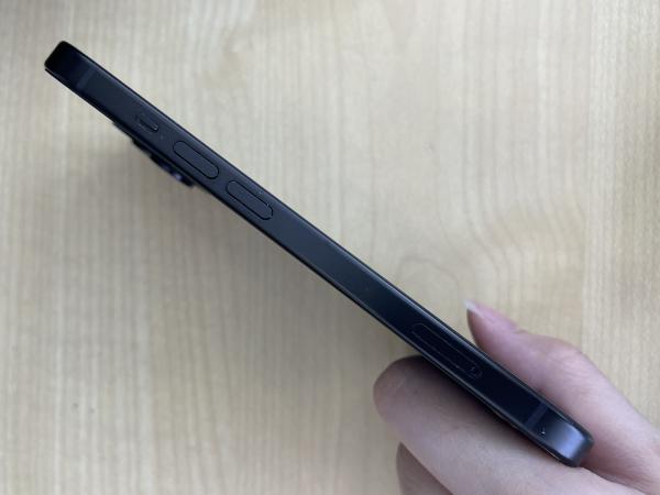 Apple iPhone 15