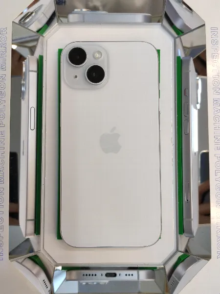Apple iPhone 15 — photo 7 of 10