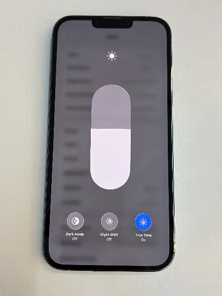 Apple iPhone 13 Pro Max — photo 4 of 10