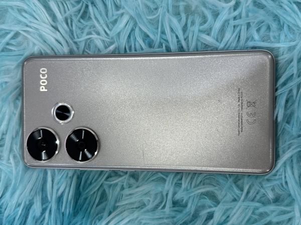 Xiaomi POCO F6