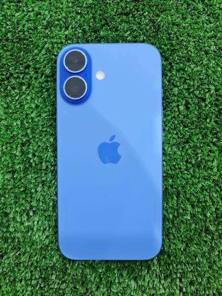 Apple iPhone 16
