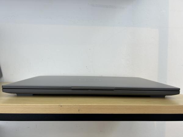 Lenovo LOQ 15IAX9E