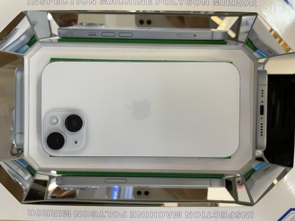 Apple iPhone 15