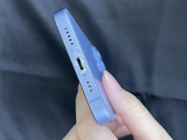 Apple iPhone 14