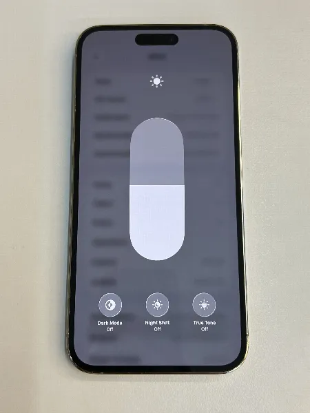 Apple iPhone 14 Pro Max — photo 6 of 10