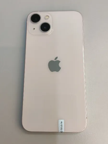 Apple iPhone 13 — photo 1 of 10