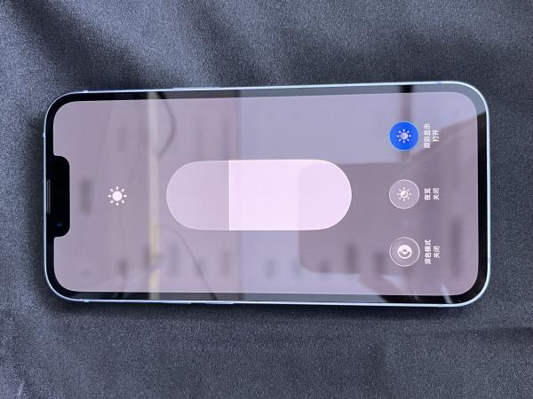 Apple iPhone 14